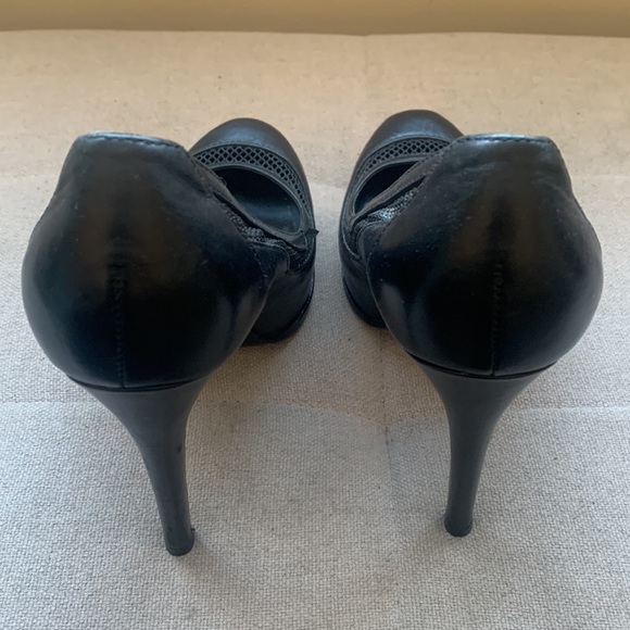 Pour La Victoire Women's Platform Pumps Caged Trim Size 6.5 Black 70 - Picture 2 of 15